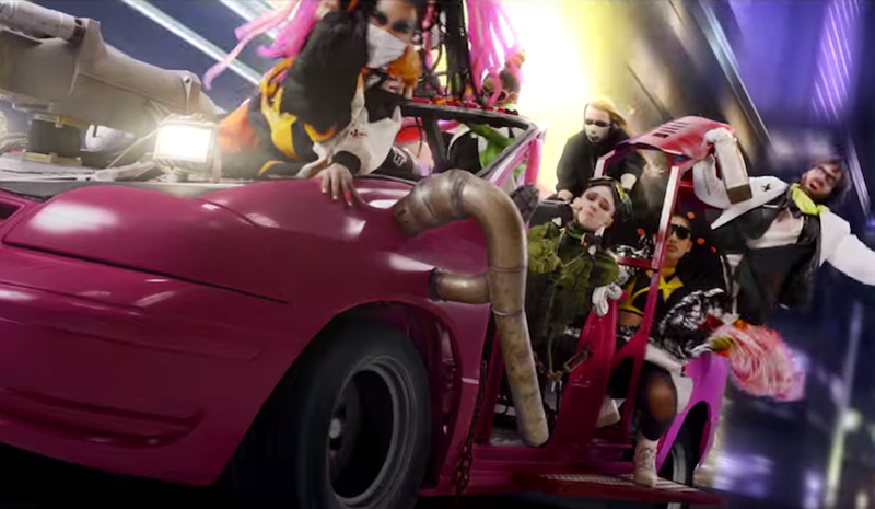 Illustration for article titled Grimes's Video for 'Kill V. Maim' Will Make the Cybergoth Inside You Smile